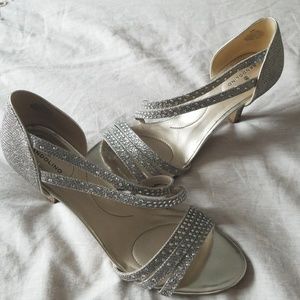 🆕️Bandolino open toe heels